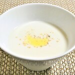 Dining HAKU - 新タマネギとカブの冷製スープ
