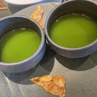 DINING & BAR TABLE 9 TOKYO - 