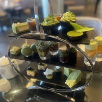 DINING & BAR TABLE 9 TOKYO - 