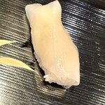 鮨榮 - 活イカのミミ
