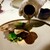 ラ・ヴァガボンド - 料理写真:鳩肉とサマートリュフ、唐辛子　ソースを掛けて