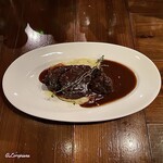 ワインノエビスケ - 牛ホホ肉の赤ワイン煮