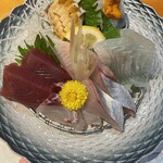 いけす料理 魚庄 - 泳ぎサバや貝など厳選の特選お一人盛(2,500円)