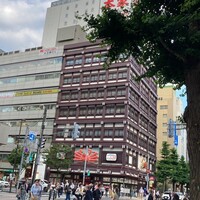 札幌 かに本家 札幌駅前本店 - すごい！ビル1棟かに屋だ！
