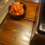 筑豊ホルモン ボタ山 - 白菜キムチ