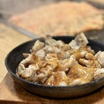 舞留土 - ホルモン焼き