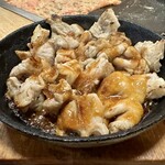 舞留土 - ホルモン焼き