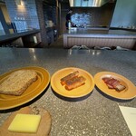 SOWER - “自家製パン”“虹鱒のカリカリ焼き”“白山ポークのベーコン”少量ですが適量！朝に相応しくシンプル且つ軽めの味わい。