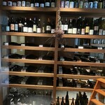 SOWER - ワインセラー！このお店の趣きが表れています。