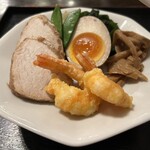 Ajino Chuuka Hagoromo - 羽衣麺のトッピング