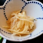 Uo To Sakana Tokiwa - ぶりあら大根煮定食