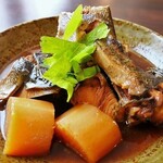 魚と酒菜 とき和 - ぶりあら大根煮定食