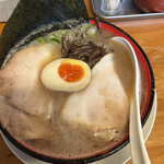 福間ラーメン ろくでなし - 料理写真: