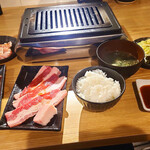 YAKINIKU KUO - 