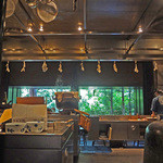 小布施 寄り付き料理 蔵部 - 明るい午後の日差し