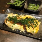 鉄板焼き 富や - 和牛スジこんにゃくオムレツ