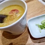 Soup Stock Tokyo - グリーンカレーとパクチー