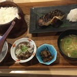 お米と肴の店 米はる - 銀鱈の西京焼き定食