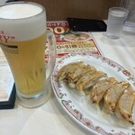 Gyouza No Oushou - ビールと餃子