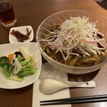 同源楼 - 茄子冷麺