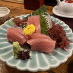 源左ェ門 - さわらのお造り(カジキマグロ)