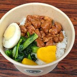 台湾フード イーツ - 魯肉飯