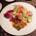 KITCHEN SAKANAYA - 自家製ツナサラダ　この写真では自家製は隠れています