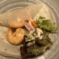 乃木坂 結 - 海老と彩どり野菜の春餅