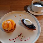 tsuki no mori - シンプルだけどキレイなプレートにしてくれてます。コーヒーと一緒に