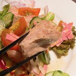 キッチン サカナヤ - 大きめなマグロツナ　食べ応えあり