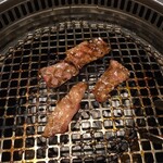 焼肉問屋くに家 - 