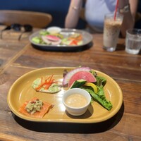 シャイニーアウル 表参道 - 
