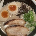 濃厚とんこつラーメン てっぺい - 