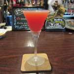 ザ・バー１９８０ - 生のスイカとペルノーのカクテル　うまし！