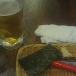 Isomaru Suisan - 生ビール、お通し