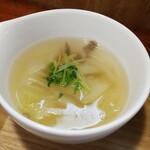 キッチン ブルー グローブ - キャベツスープのアップ