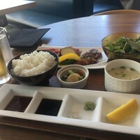 焼肉 The INNOCENT CARVERY 新丸ビル店 - 