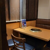 ホルモン焼肉 富や 栄店 - 