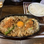 KENZO cafe - 名物焼きラーメン（ご飯無料）８００円