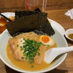Gyouzato Aburi Kokekokko - ラーメン 気のせいかスープが変わった？
