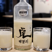 豚焼肉 グルマンズ - 虎マッコリ