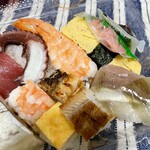 Sushi Taishou - にぎりセット