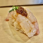 Okei Sushi - 甘海老・甘海老の味噌