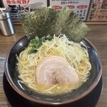 家系ラーメン 口伝家 - 