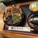 和食蒲焼 高田屋 - 駿河湾の桜海老かき揚丼