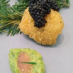 レヴォ - 〜虎魚〜おこぜのフライ、キャビアとアボカドソースを添えて
