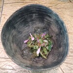 レヴォ - 〜月の輪熊〜クマの赤身肉、瑞、つる紫、薄紅葵、ハチミツのジュレ