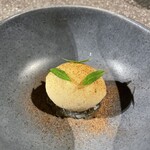 SOWER - デザート“梅、焦がし柑橘” 透明の梅ジュレを敷いて柑橘系の味わい。あっさりとサッパリ、甘さ控えめです。