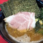 家系ラーメン 佐々喜家 - チャーシュー。