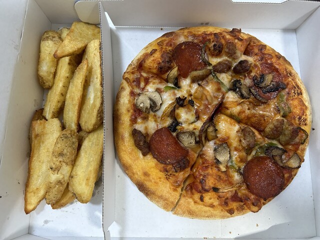 Domino Pizza Kitanagoya Takadaji Ten photo 5